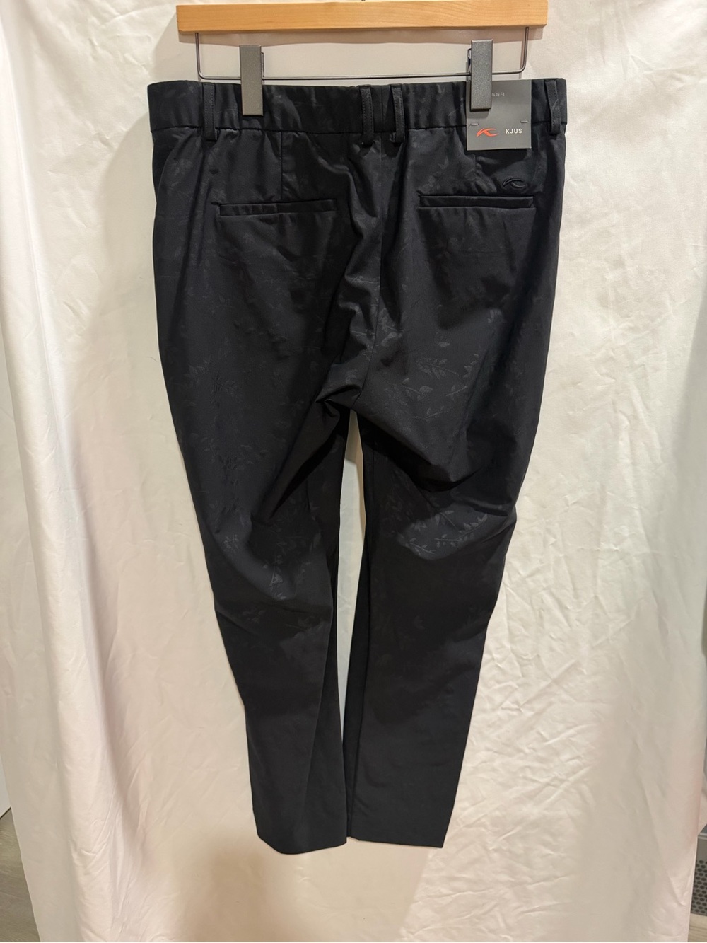 KJUS Women's Straight Leg Pants in Black